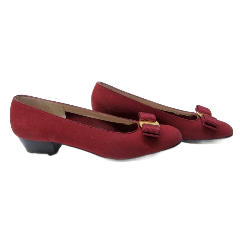 サルヴァトーレフェラガモ Salvatore Ferragamo ヴァラ リボン  