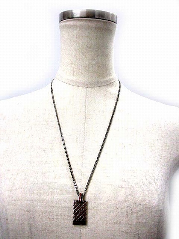 GUCCIディアマンテプレートネックレス