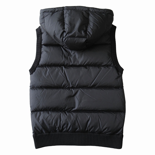 モンクレール MONCLER 