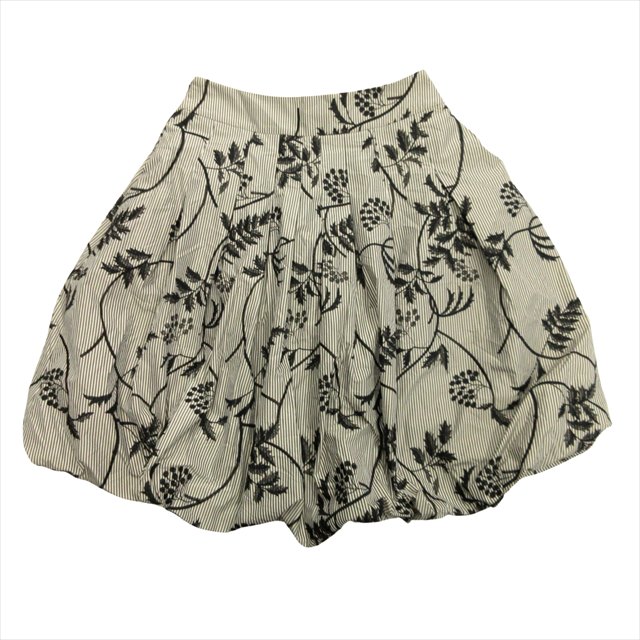 美品 トゥービーシック TO BE CHIC ボタニカル 刺繍 バルーン スカート  