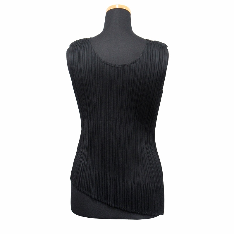 【美品】プリーツプリーズ タンクトップ 3 L相当 チェック イッセイミヤケ PLEATS PLEASE プリーツプリーズイッセイミヤケタンクトップ3