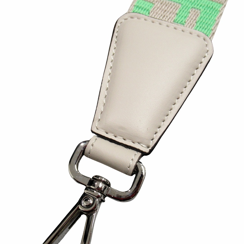 未使用品 フェンディ FENDI ズッカ柄 ストラップ ユー FFジャカード  