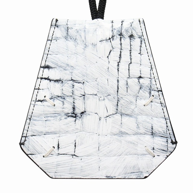 m*e様 MM６メゾンマルジェラ　ネックストラップ　レザーキーリング　クロシェッ MM6 Maison Margiela レザーネックストラップ | ブラック