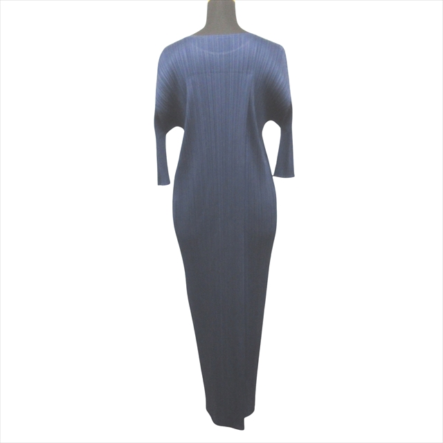 イッセイミヤケ　ワンピース　チュニック　濃紺 未使用品 25ss プリーツプリーズ PLEATS PLEASE イッセイミヤケ