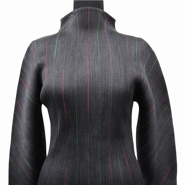 極美品プリーツプリーズ イッセイミヤケ サイズ3 カットソー ハイネック