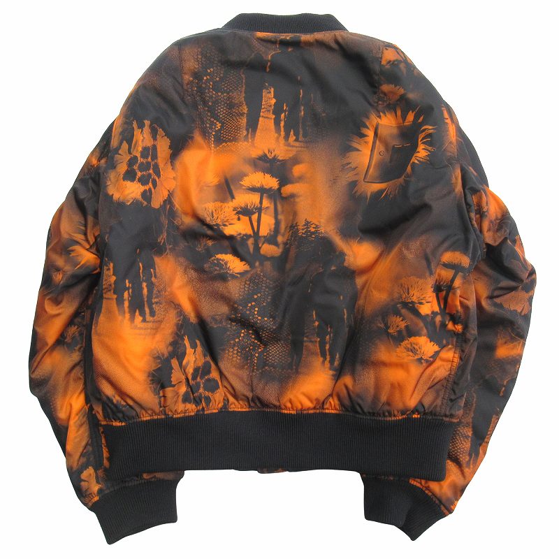 美品 22aw プラダ PRADA トライアングルロゴ Re-Nylon 転写