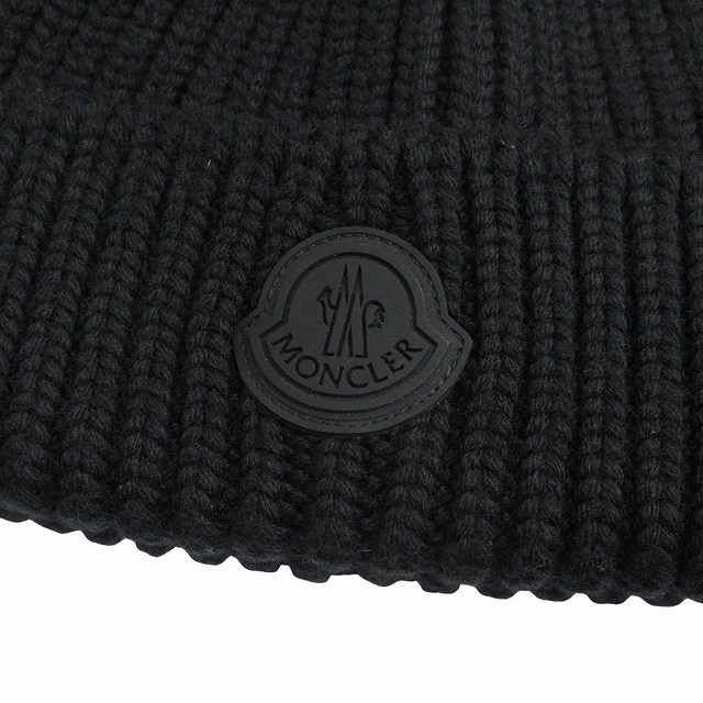 【極美品】モンクレール　ニット帽　黒ワッペン　ブラック　国内正規品 MONCLER モンクレール ニット帽 黒 ブラック MONCLER モンクレール
