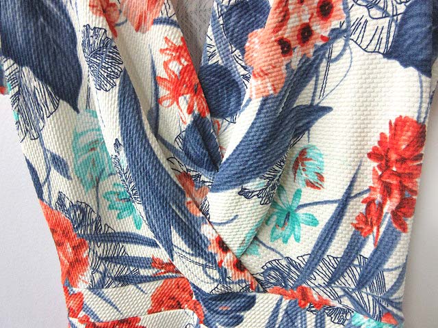 Egerie エジェリ ワンピース 半袖 ボタニカル 花柄 カシュクール フラワー ひざ丈 青 白 オレンジ 美品 春夏 宅 レディース 031 ベクトルパーク