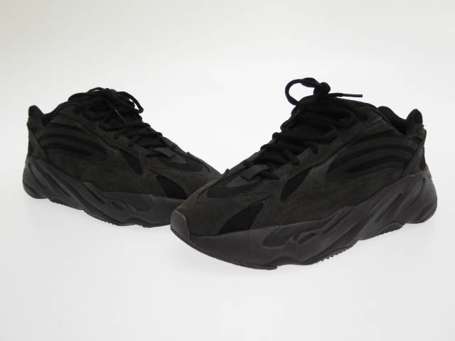 adidas yeezy boost 700 v2 zwart