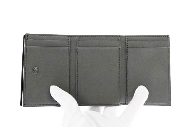 流行している お別れ ベーリング海峡 ボッテガ ミニ 財布 三 つ折り Youkan Jp