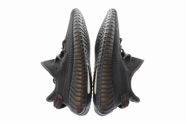 yeezy black non