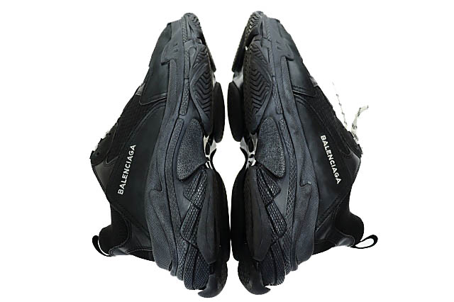 バレンシアガ BALENCIAGA TRIPLE S トリプルS トリプルエス ダート加工 