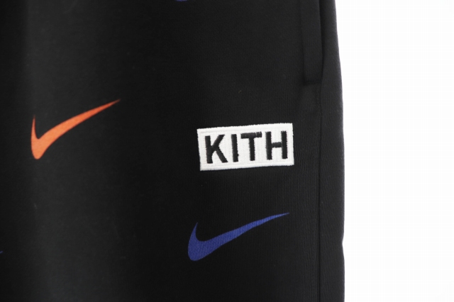 ナイキ NIKE × KITH キス New York Knicks AOP Fleece Pant Black 