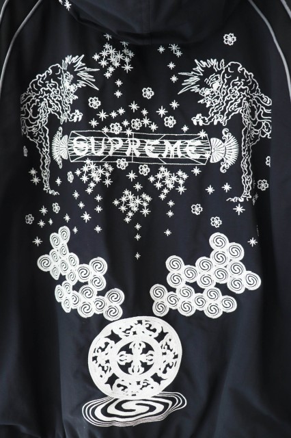 シュプリーム SUPREME × AOI 葵産業 22SS Glow-in-the-Dark シュプリーム SUPREME × AOI 葵産業 22SS Glow-in-the-Dark
