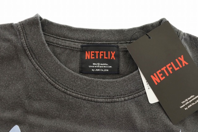 地面師たち 法律屋後藤 Tシャツ 半袖 ダークグレー NETFLIX(ネットフリックス) / 「地面師たち」Original Graphic