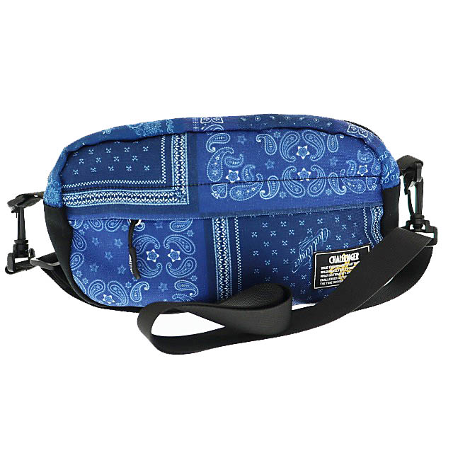 チャレンジャー　ショルダーポーチ　ネイビーバンダナ CHALLENGER Bandana Shoulder Pouch