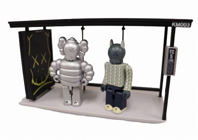 メディコムトイ MEDICOM TOY KAWS KUBRICK Bus Stop Series Volume 3 カウズ バスストップ  フィギュア【ブランド古着ベクトル】【中古】230122 その他