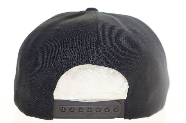 テンダーロイン ブラック スナップバックキャップ HIDE AND SEEK - ×TENDERLOIN TWILL CAP (BLACK