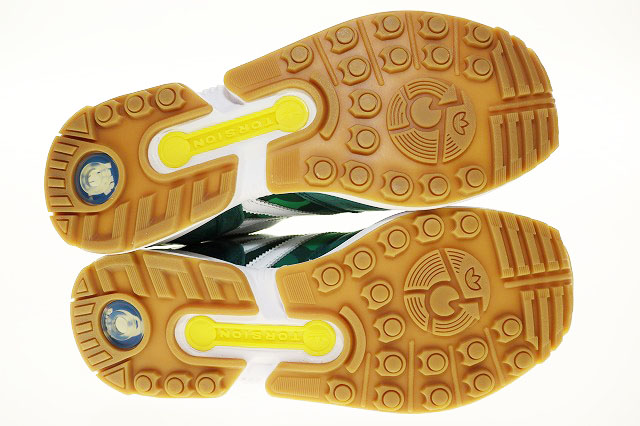 アディダス adidas × UNDEFEATED × A BATHING APE ZX 8000 BAPE