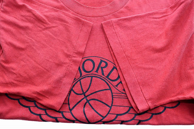 エアジョーダン ウイングロゴ　古着 ナイキ 80s 紺タグ Tシャツ　90s NIKE（ナイキ）の 80s 紺タグ エアジョーダン ウィングロゴ T