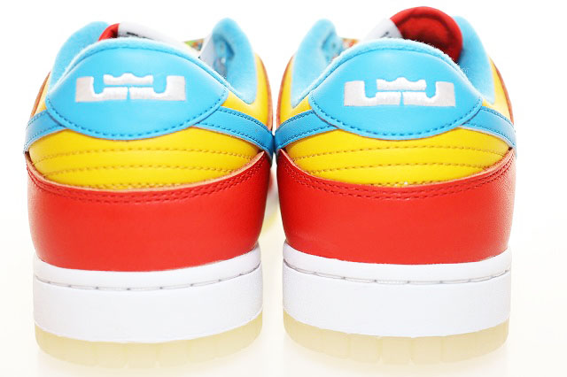 【中古】ナイキ NIKE × LEBRON JAMES DUNK LOW QS MAGIC FRUITY PEBBLES 28cm DH8009-600 ▲■250906 ナイキ NIKE × LEBRON JAMES DUNK LOW QS MAGIC FRUITY PEBBLES 28cm