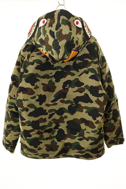 BAPE ape a bathing ape迷彩シャークフード ダウンジャケット A Bathing Ape シャークフード ダウンジャケット M
