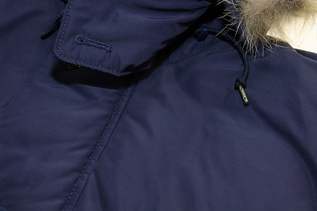 ストーンアイランド STONE ISLAND MICRO REPS DOWN N-3B NAVY M
