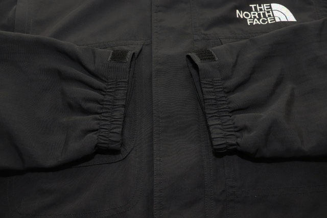 シュプリーム SUPREME × THE NORTH FACE TREKKING CONVERTIBLE JACKET BLACK M NP02205I ザ ノース フェイス トレッキング コンバーティブル ジャケット ブラック 【ブランド古着ベクトル】【中古】☆AA★260605 メンズ