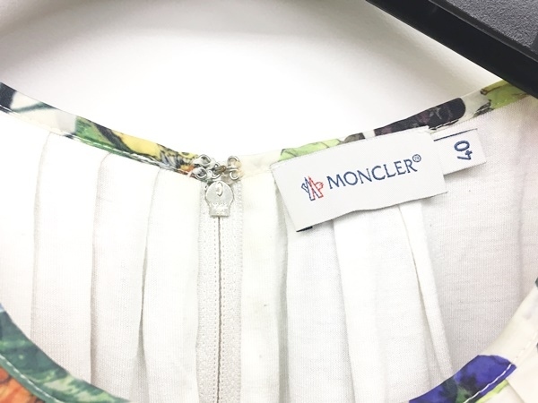 モンクレール MONCLER ワンピース 花柄 プリント ノースリーブ マルチ 