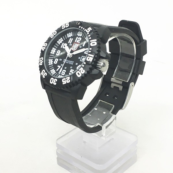ルミノックス Luminox ネイビーシールズ クオーツ 腕時計 3050 3950 黒 白 ブラック ホワイト 0803 メンズ 049 ベクトルパーク