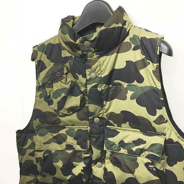 アベイシングエイプ A BATHING APE 新品同様 1ST CAMO ダウンベスト 