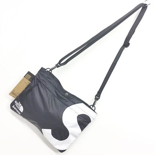 未使用品 シュプリーム SUPREME x ノースフェイス 20FW コラボ S Logo  