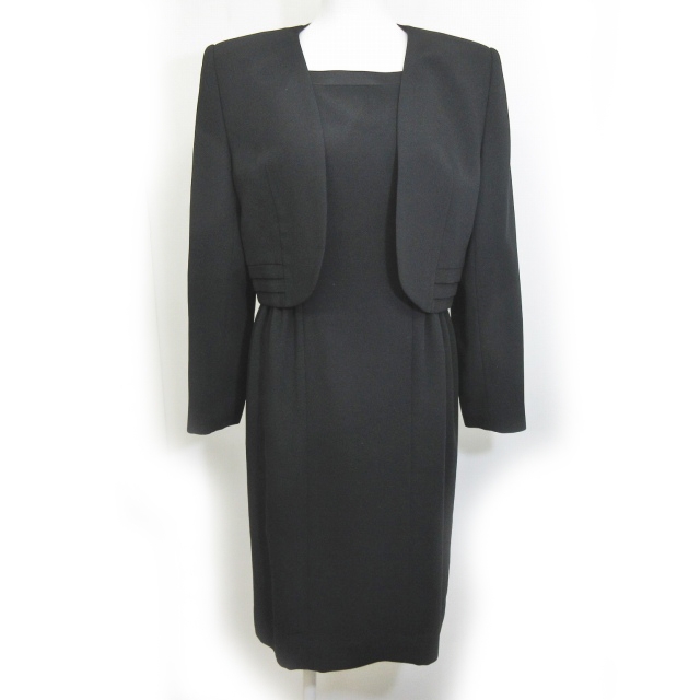 クロエ CHLOE セットアップ ワンピーススーツ ノーカラージャケット  