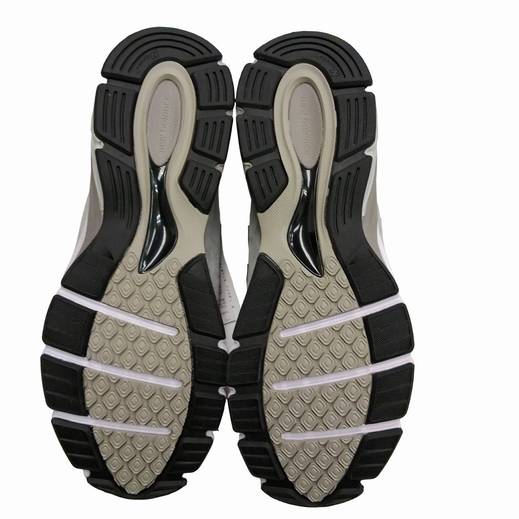 未使用品 ニューバランス NEW BALANCE 990v4 U990GR4 スニーカー