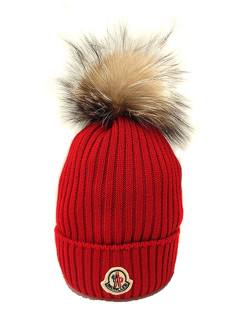 【MONCLER】【新品未使用】レッド　ポンポン付きニット帽 Moncler 赤 ニット帽 ポンポン付き 美品 MONCLER ポンポン付き