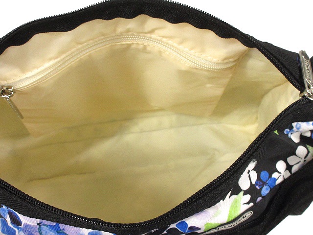 レスポートサック LesportSAC ショルダーバッグ FLOWER CLUSTER