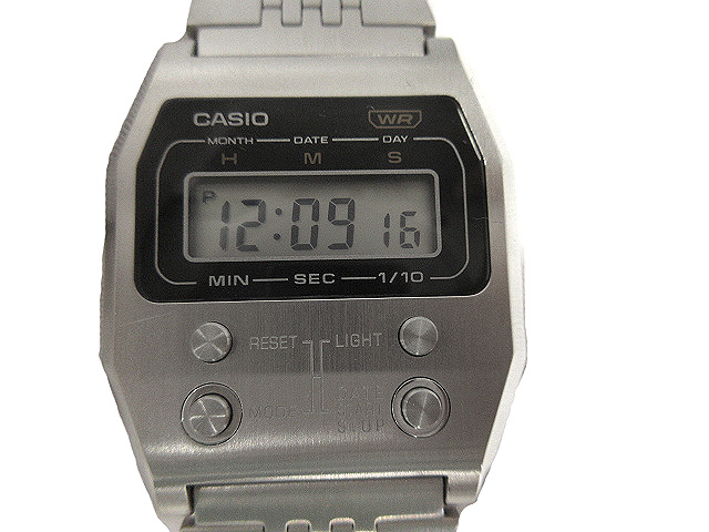 本日限定価格　CASIO A1100 シルバー デジタル腕時計 本日限定価格 CASIO A1100 シルバー デジタル腕時計 Amazon.co