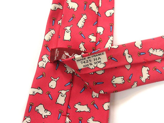 希少✨極美品✨HERMES エルメス　ネクタイ　うさぎ　シルク　ラビット 希少✨極美品✨HERMES エルメス ネクタイ うさぎ シルク ラビット メンズ