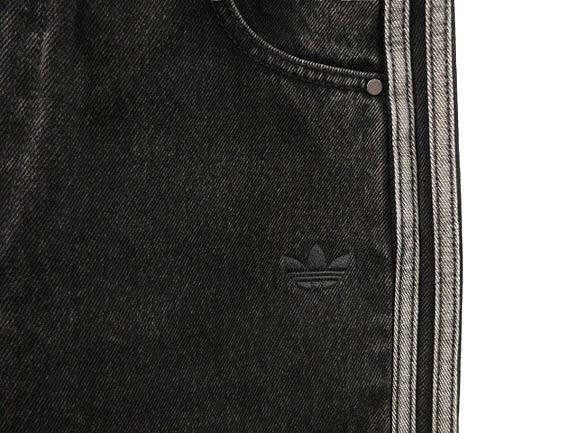 adidas ブラック デニムジーンズ JD3109 25/30インチ adidas ブラック デニムジーンズ JD3109 25/30インチ