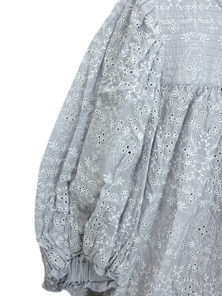 インゲボルグ INGEBORG ボタニカル刺繍ブラウス 2025AW グレー コットン 綿 トップス レディース インゲボルグ INGEBORG ボタニカル刺繍ブラウス 2025AW グレー