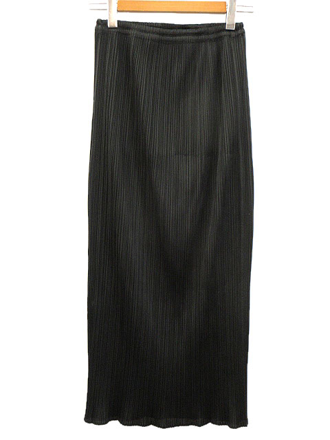 イッセイミヤケ　変形デザインスカート　ブラック　三宅一生 イッセイミヤケ 変形デザインスカート ブラック 三宅一生