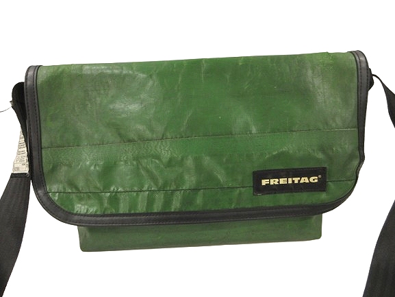 FREITAG メッセンジャーバッグ グリーン FREITAG(フライターグ FREITAG メッセンジャーバッグ グリーン FREITAG(フライターグ