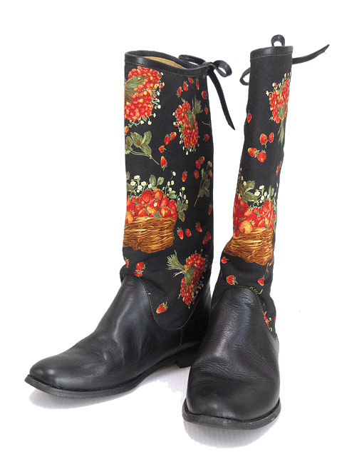 wonderful world/ ワンダフルワールド　カットワーク　吊りスカート wonderful world/ ワンダフルワールド カットワーク 吊りスカート