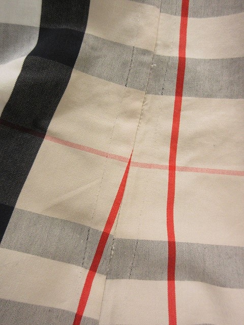 BURBERRY ベージュ系チェック オフショルダー ノースリーブチュニック BURBERRY ベージュ系チェック オフショルダー ノースリーブ
