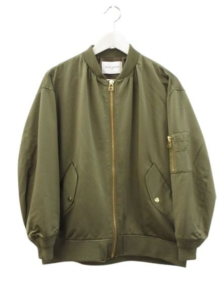 定価4万円ユナイテッドアローズのサテンMA1ジャケットブルゾンMカーキ 定価4万円ユナイテッドアローズのサテンMA1ジャケットブルゾンMカーキ