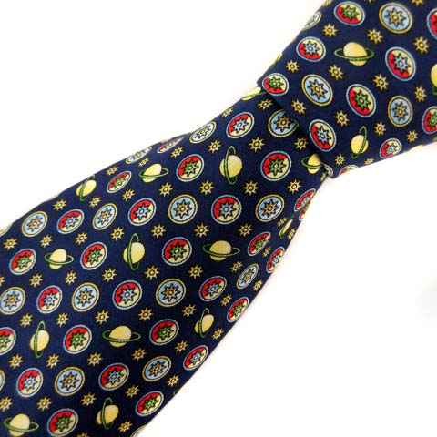 サルヴァトーレフェラガモ Salvatore Ferragamo 美品 ネクタイ レギュラータイ 土星 星 宇宙 総柄 シルク100 イタリア製 紺 ネイビー スーツ ビジネス 小物 Fk Ibo15 メンズ 052 ベクトルパーク