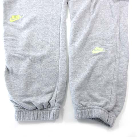 1新品未使用　NIKEカーゴパンツ　グレー　ＸＬ　ロゴ刺繍　裏起毛　スウォッシュ NIKE (ナイキ) 裏起毛 スウェット カーゴパンツ M L LL パンツ