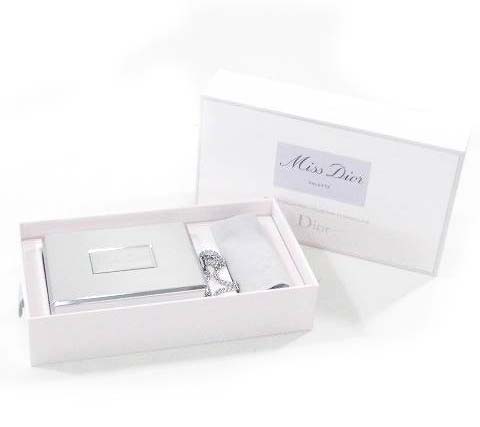 未使用品 ミスディオール MISS DIOR 22年 春限定 パレット