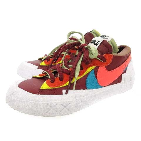 ナイキ NIKE × sacai x KAWS BLAZER LOW スニーカー DM7901-600 