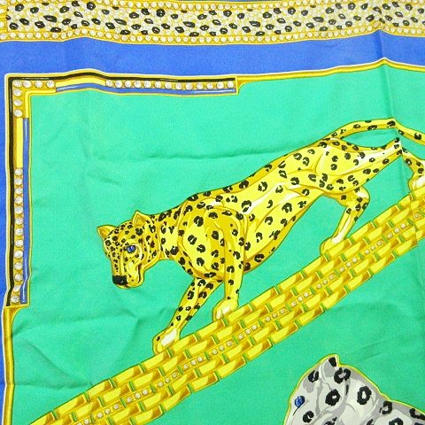 must de Cartier エメラルドグリーン スカーフ Cartier Must De Cartier Silk Scarf Twill Silk Elephants